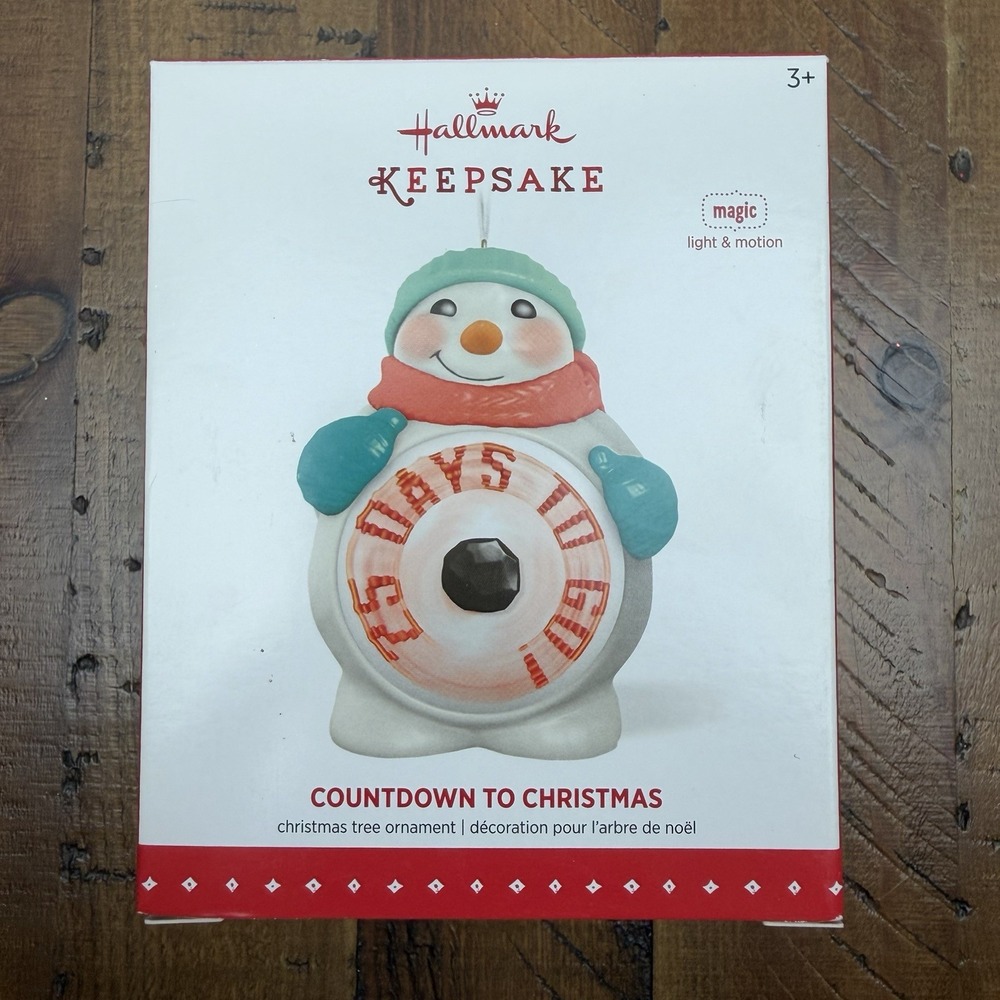 Hallmark Keepsake Ornament 2015 Countdown to Christmas Snowman Magic Light